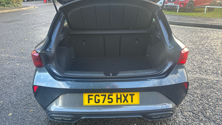 CUPRA Leon 1.5 eTSI 150 V2 5dr DSG Petrol Hatchback